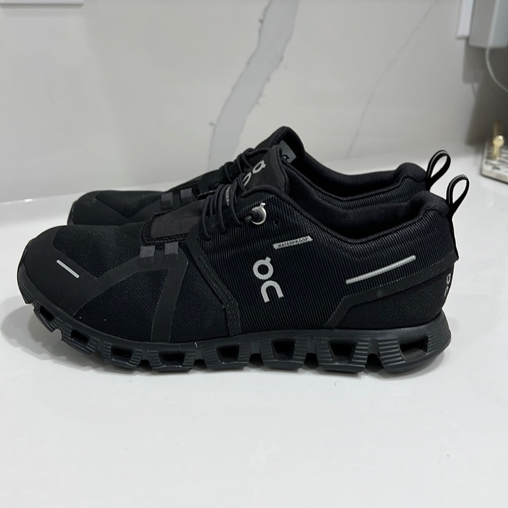 On Running a Cloud 5 Size 7.5